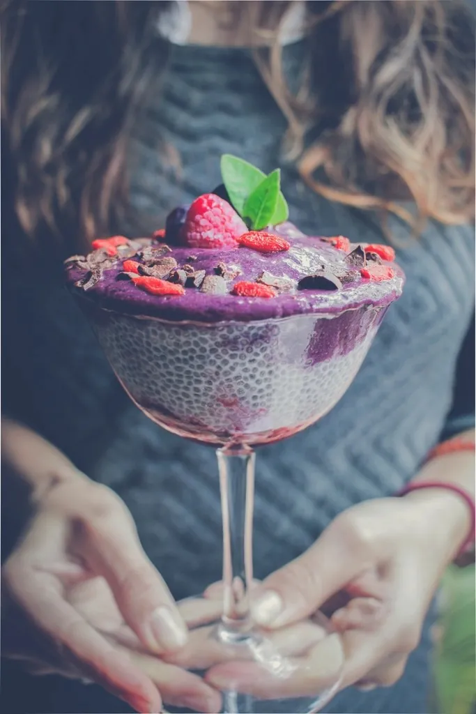 Pudín de chía con frutos rojos